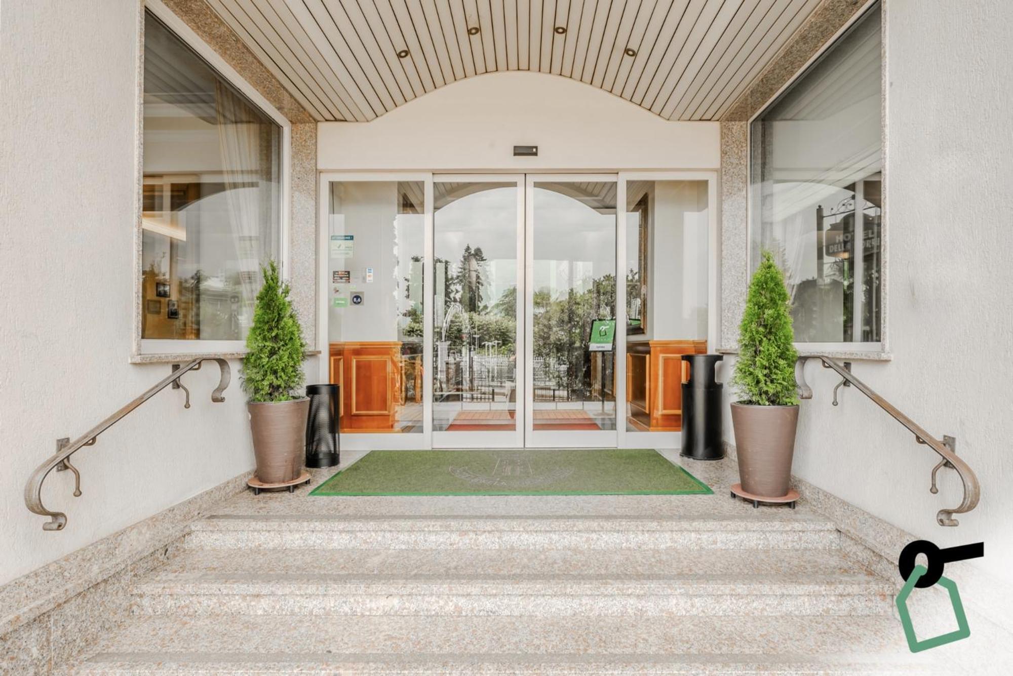 Hotiday Room Collection - Stresa Buitenkant foto